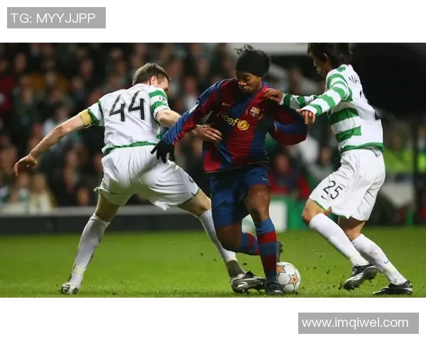 足球明星高清照片价值揭秘探索全球最贵足球明星影像背后的故事与市场分析 足球明星高清照片价值揭秘探索全球最贵足球明星影像背后的故事与市场分析